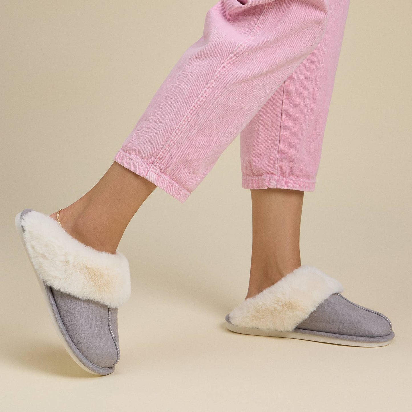 Sherpa Fur Indoor and outdoor Slippers