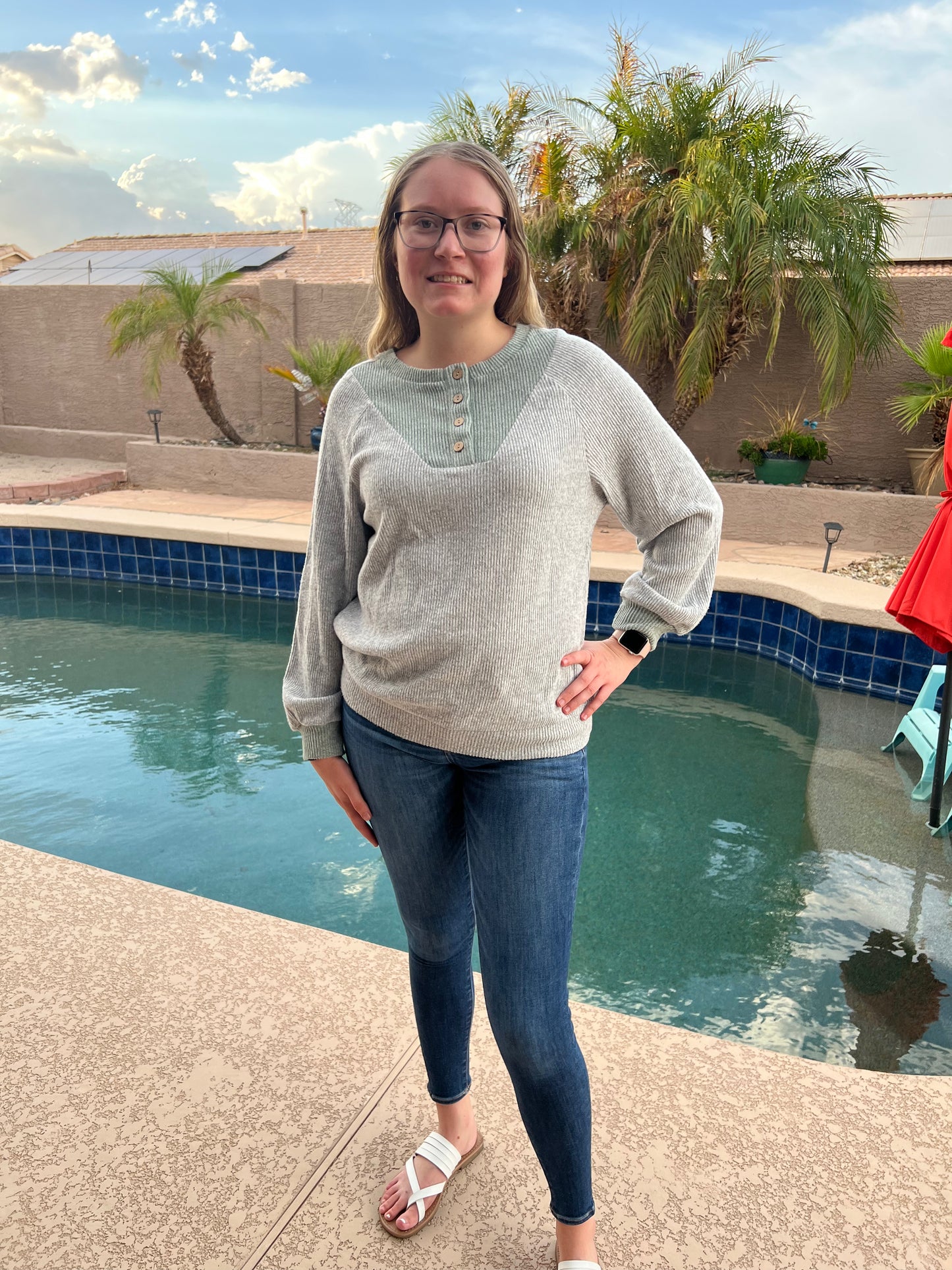 Color Block Ribbed Long Sleeve Top- Light Grey