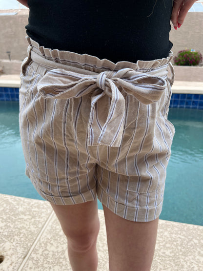 High waisted linen paper bag shorts- Khaki