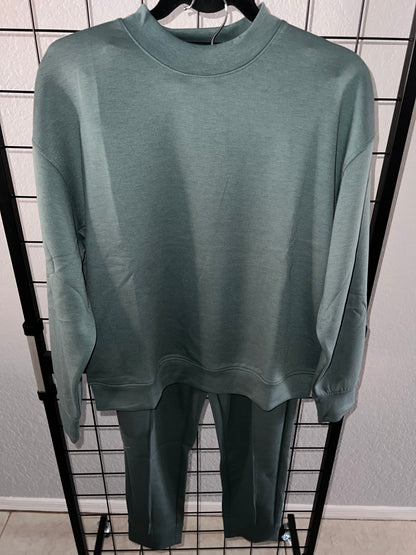 Scuba Mock Neck Set